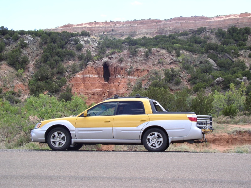 Slot Canyon/cave in canyon wall