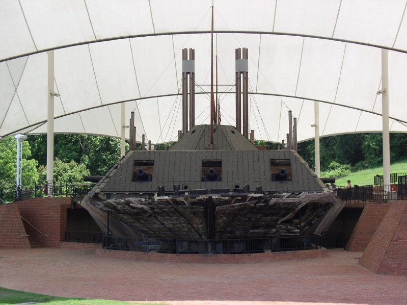 Front Canons- Pot Iron Shield